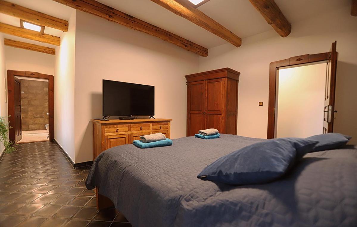 Clearpoint Apartment Horovicky Bagian luar foto