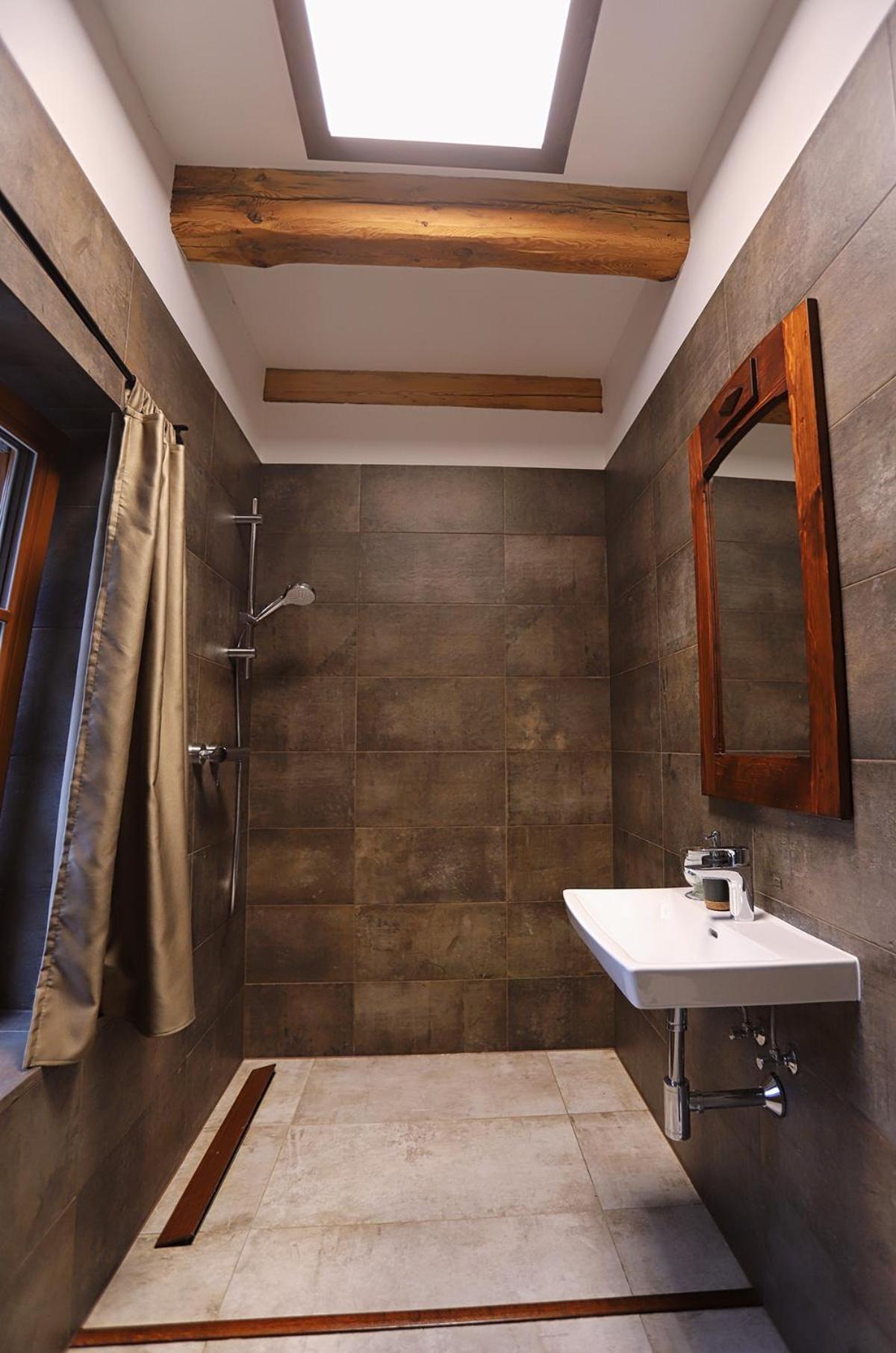 Clearpoint Apartment Horovicky Bagian luar foto